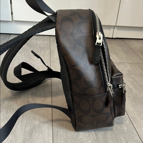 HOST PICK ⭐️ COACH Signature Brown Black Mini Charlie Backpack F25909 - Picture 11 of 16